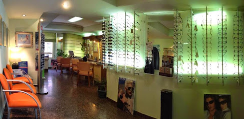 Centro Óptico Medina Tejada