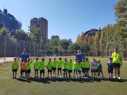 ENGLISH SOCCER ACADEMY / Escuela de Futbol en Ingles