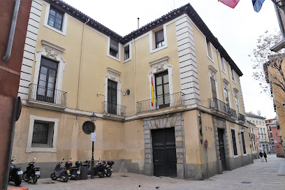 Arzobispado Castrense de España. Antiguo Palacio de la Nunciatura Apostólica.