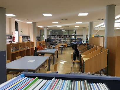Biblioteca Pública Municipal Francisco Ayala