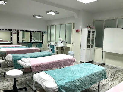 Escuela de estética Consuelo Silveira