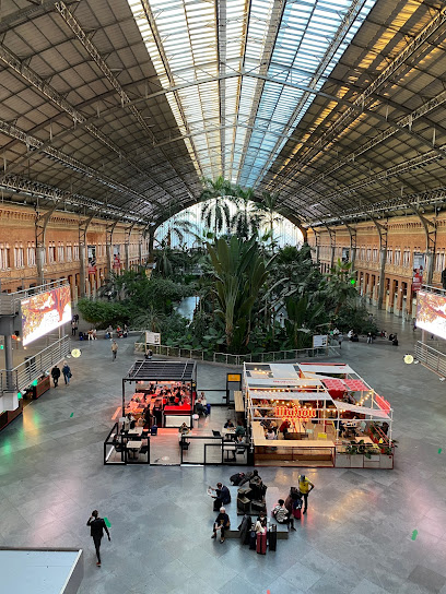 Estación de tren Madrid – Puerta de Atocha – Almudena Grandes