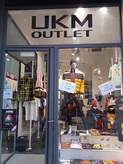 UKM Shop & Outlet